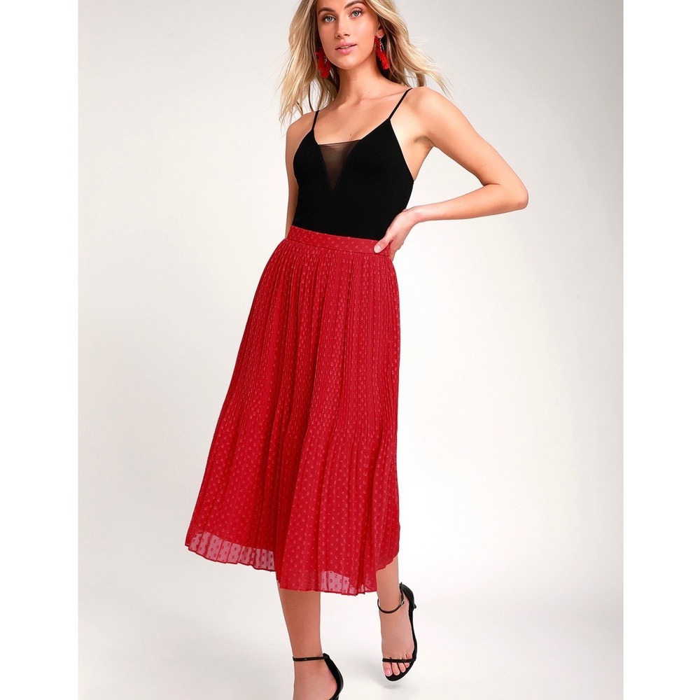Lulus Red Swiss‎ Dot Pleated Midi Skirt High Waisted Red Size M NEW coquette